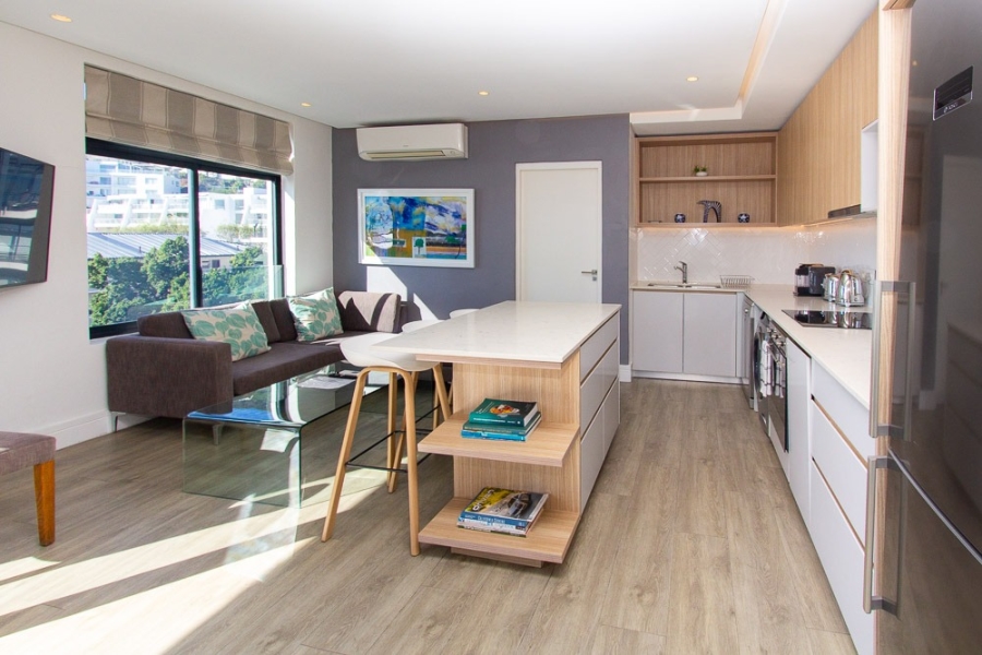 2 Bedroom Property for Sale in Sea Point Western Cape